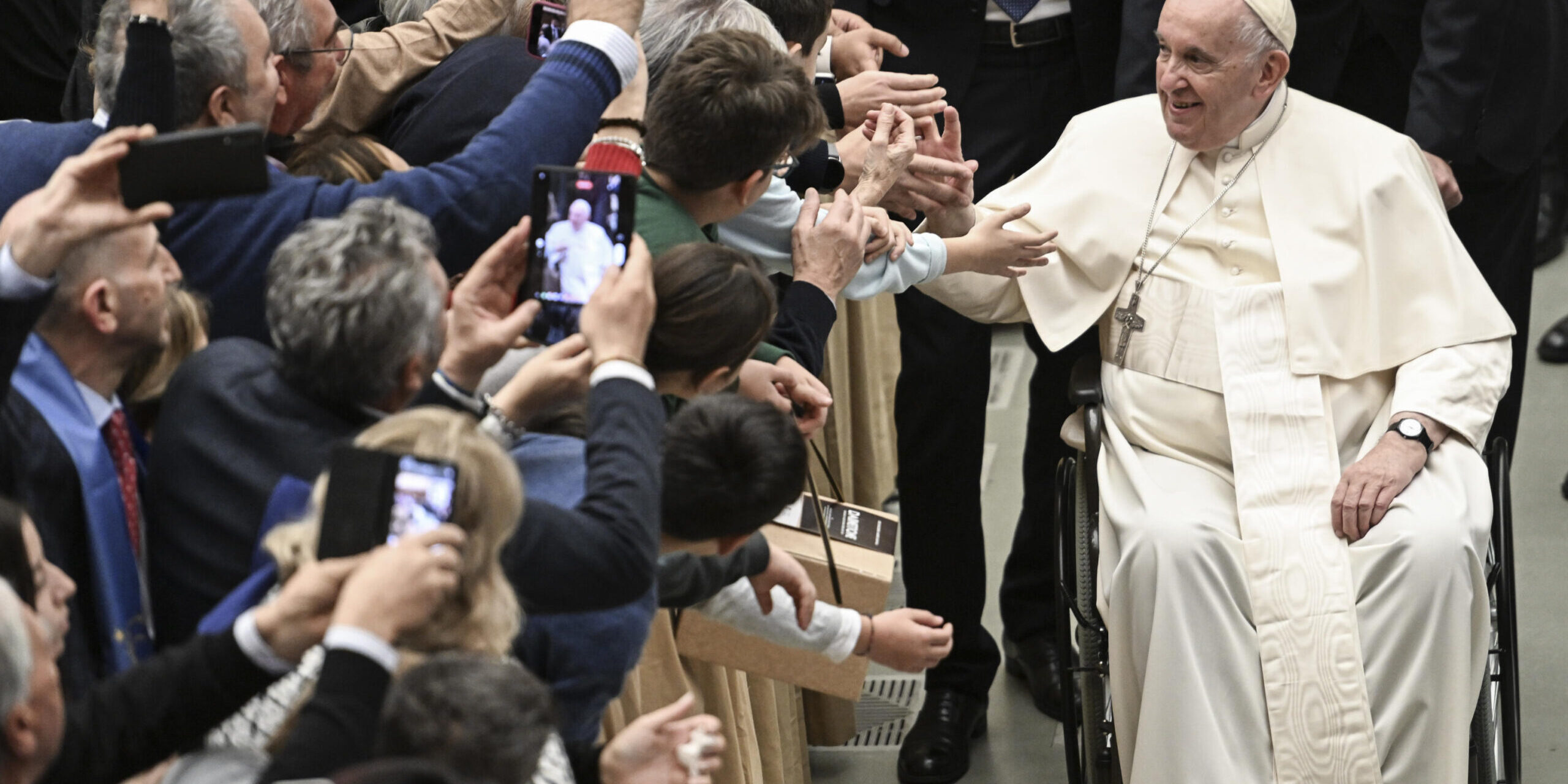 Pope Francis gives audience to the members of the Christian Workers Movement
