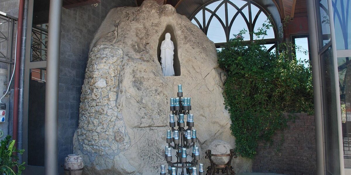 madonna-dello-scoglio