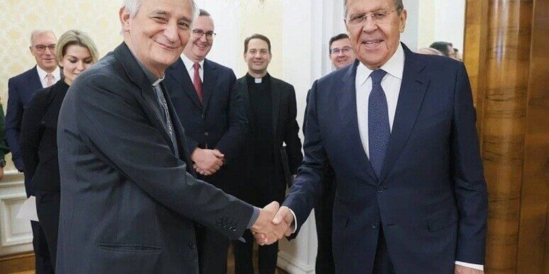 e831dcc080486c5e73b23e0c35b4055a